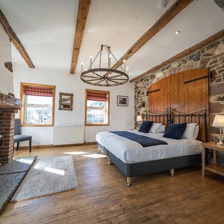 Oak Tree Inn Balmaha Dış mekan fotoğraf