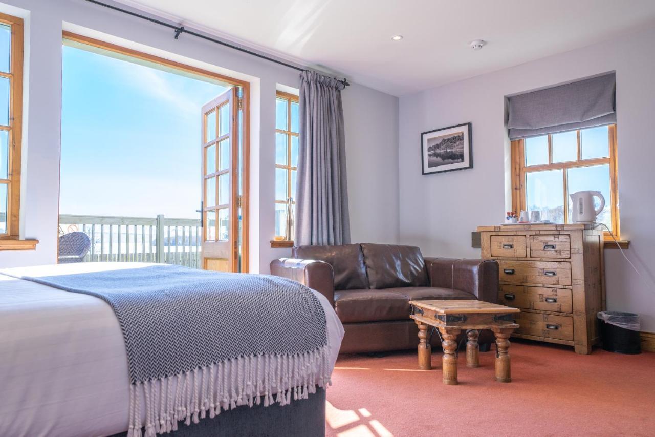 Oak Tree Inn Balmaha Dış mekan fotoğraf
