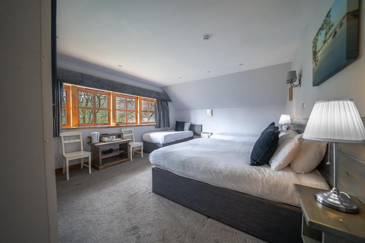 Oak Tree Inn Balmaha Dış mekan fotoğraf